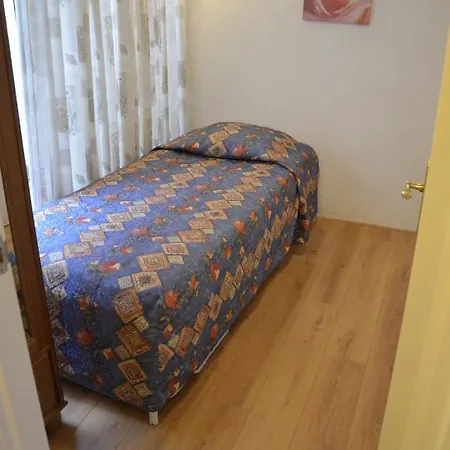 Zomerhuisje Achter Torenlicht * إغموند آن زي